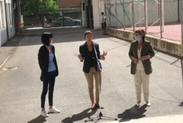 Roma, consegnati 88 banchi monoposto al Liceo ‘Augusto’
