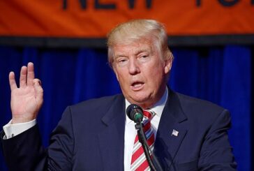 Coronavirus, Trump ricoverato in ospedale "Penso stia andando bene"
