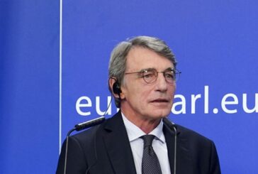 Sassoli in autoisolamento, membro del suo staff positivo al Covid