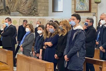 Santelli, commozione e applausi per l'ultimo saluto a Cosenza