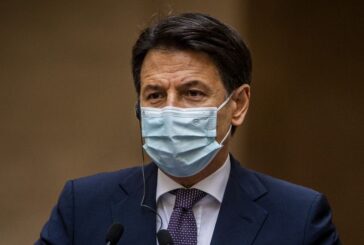 Dl ristori, Conte "Indennizzi sul conto corrente a metà novembre"