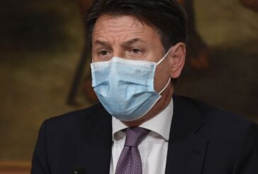 Coronavirus, Conte "Senza misure la curva sfugge di mano"