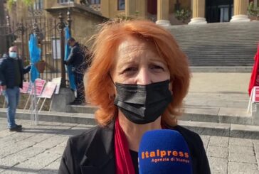Coronavirus, a Palermo protesta mondo dello spettacolo