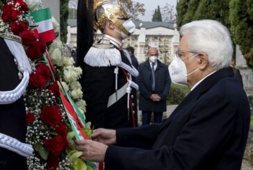 Mattarella "No egoismi, unire le forze per combattere la pandemia"