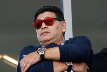 Maradona in ospedale, il medico "È triste, utili degli accertamenti"
