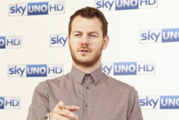 Alessandro Cattelan "Sono positivo al Covid, sotto controllo e isolato"