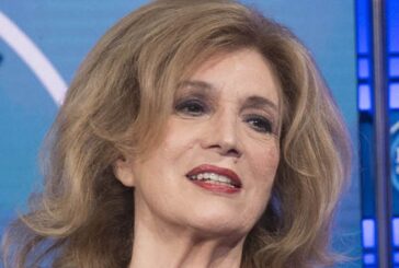 Iva Zanicchi positiva al Covid "Sto bene e non ho perso l'allegria"