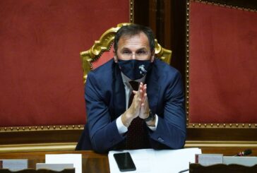 Coronavirus, Boccia "Mantenere il rigore per evitare la terza ondata"