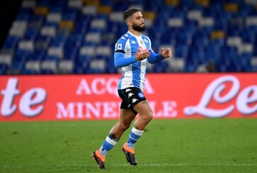 Altro poker del Napoli, Crotone steso, perla di Insigne