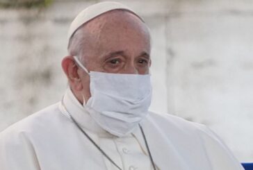 Papa compie 84 anni, Mattarella "Fonte di speranza in dramma pandemia"