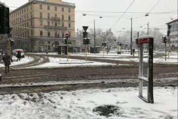 Nevica nel Nord Italia, risveglio "bianco" per Milano