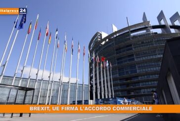 Brexit, UE firma l’accordo commerciale