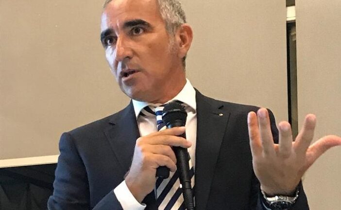 Unisi: l’IA con l’anello al dito