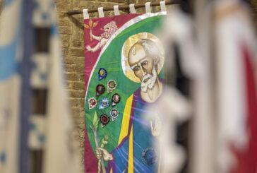 Palio dei Somari: il drappo dipinto per il 2020 va in dono alla comunità torritese