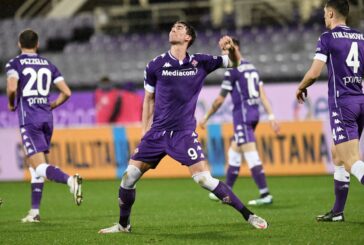 Fiorentina-Crotone 2-1, viola allontanano zona retrocessione