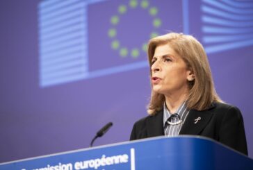 Vaccini, Commissione Ue "Ritardi inaccettabili"