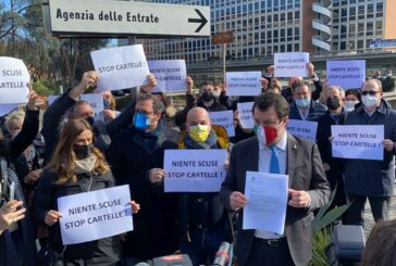 Salvini "Via maestra è il voto, ma pronti a discutere di temi concreti"