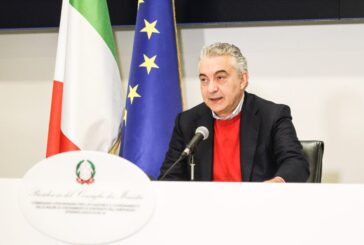 Vaccini, Arcuri "Pretendiamo il rispetto degli impegni"