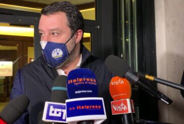 Salvini “No a un governo fantasma, Conte si faccia da parte”