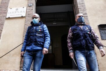 Violenta e maltratta la moglie per anni: divieto di avvicinamento emesso dal Gip