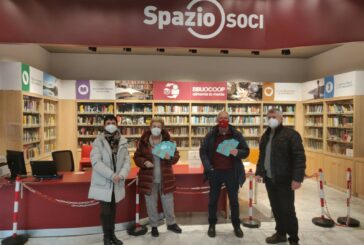 A Siena la consegna di quasi 4mila euro di buoni spesa Unicoop Firenze