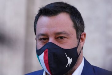 Salvini "Basta allarmismi, sicuramente ci sarà un cambio di marcia"