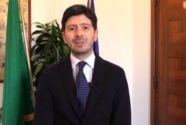 Speranza "il vaccino diritto di tutti, deve essere gratuito"