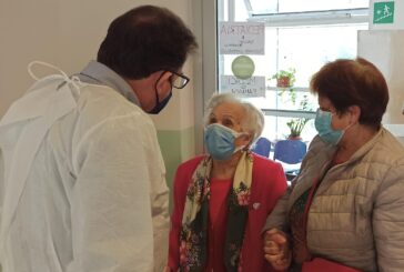 Vaccinata la più anziana di Siena: 108 anni