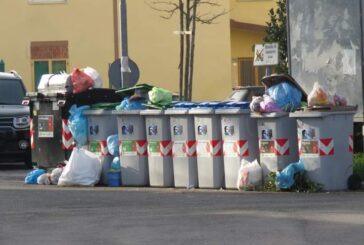 Sena Civitas: “Cassonetti intelligenti? Sembrano inadeguati”