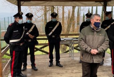 Castellina: il sindaco ringrazia i Carabinieri per il recupero dei pc rubati nella scuola 