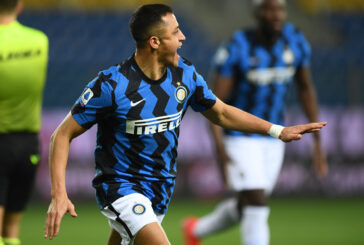 L'Inter vince 2-1 a Parma e vola a +6 sul Milan