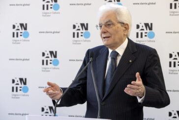 Covid, Mattarella "Con l'innovazione possibile non fermarsi"