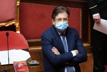 Sileri "Riaperture irreversibili ma presto per togliere coprifuoco"