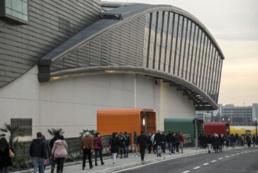 Centri commerciali "Consentire le riaperture nei weekend"