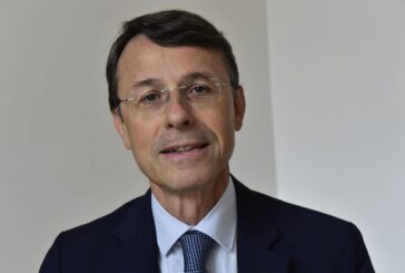Farmacisti, Andrea Mandelli confermato alla guida della Federazione