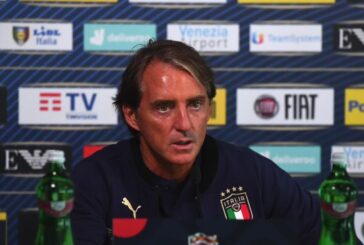 Il pallone racconta – Un’Italia da record, Mancini come Lippi