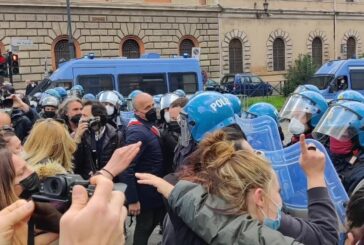 Sit in ristoratori al Circo Massimo, tensioni con la polizia