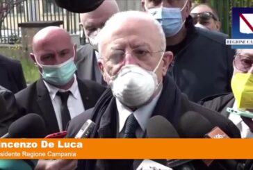 Vaccino, De Luca “In Campania non procederemo a fasce d’età”