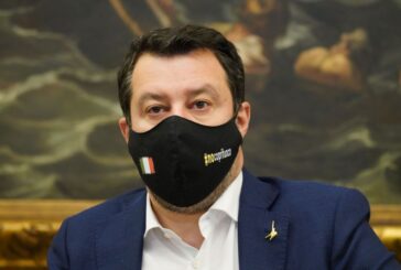 Immigrazione, Salvini "Italia si comporti come altri paesi Ue"