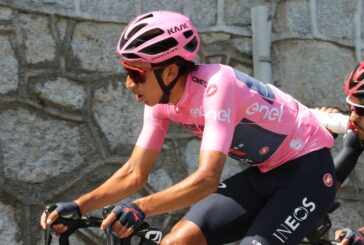 Bernal vince il Giro d'Italia, ultima tappa a Ganna