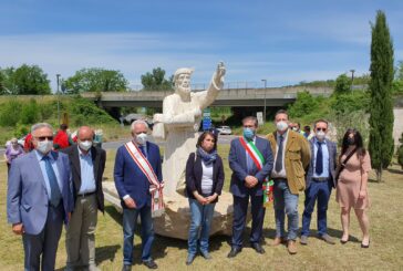 Monteriggioni: inaugurata la rotonda del pellegrino