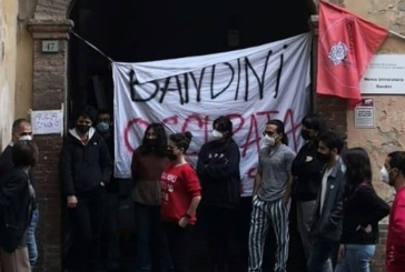 Potere al popolo è con gli studenti che occupano la mensa Bandini