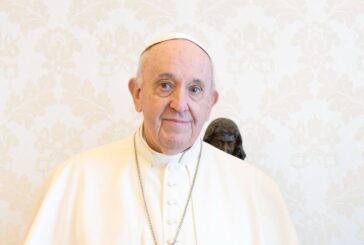 Papa Francesco "I bambini sono il futuro, garantirne salute e serenità"