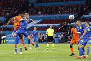 L'Olanda vince all'esordio, 3-2 all'Ucraina di Shevchenko