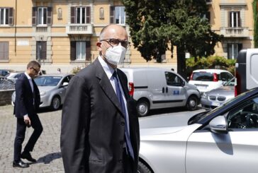 Primarie, Letta "12mila votanti a Torino messaggio importante"