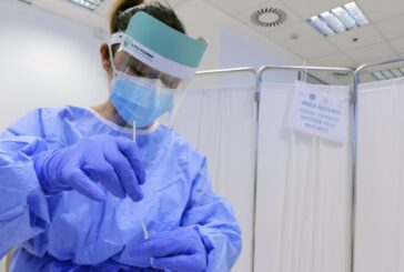 In Toscana 173 nuovi casi, età media 34 anni. Un decesso