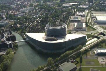 Vaccini, Parlamento Ue chiede la sospensione dei brevetti