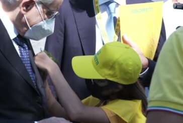 Mattarella: “Offrire a giovani occasioni per riflettere su futuro”