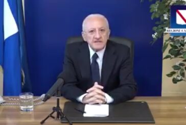 De Luca “Mi fido di Galli, ok al vaccino eterologo in Campania”