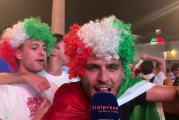 L’Italia vince gli Europei, i tifosi festeggiano nelle piazze